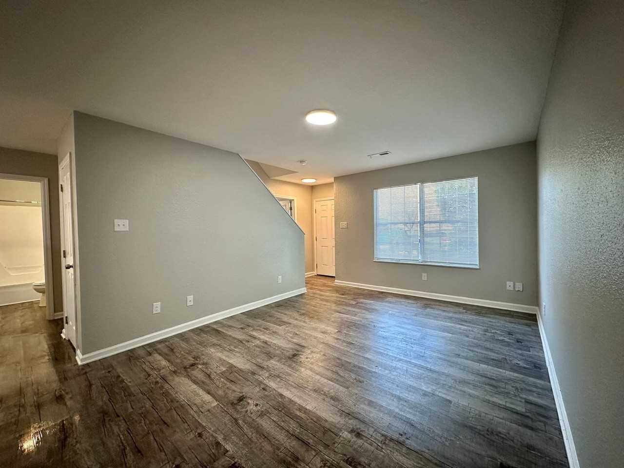 Plummer Townhomes - Photo 4 of 22