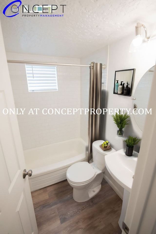 542 S 500 E - Photo 6 of 33