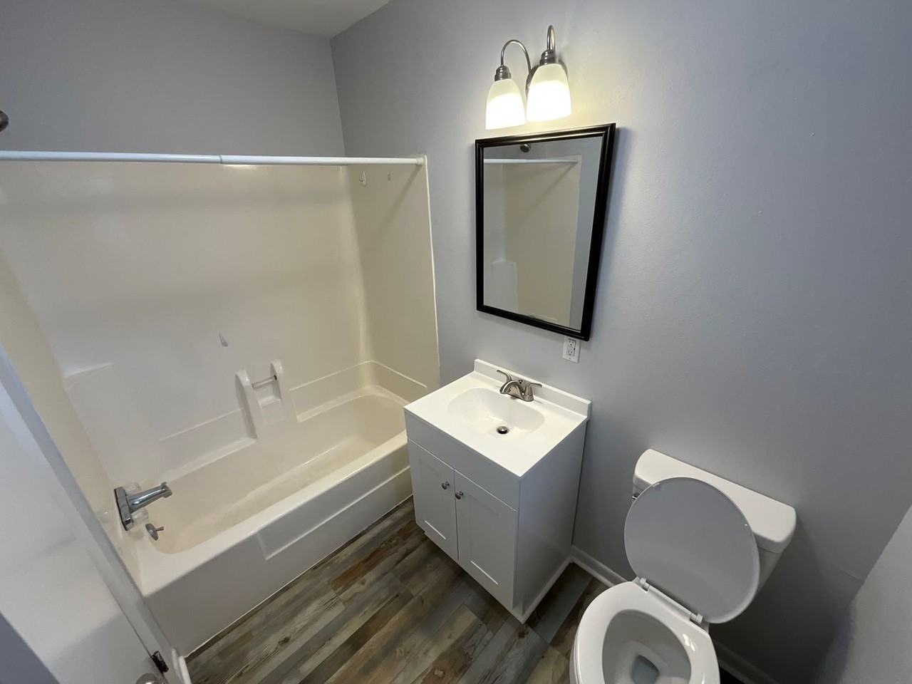 1311 Plum Cir - Photo 7 of 7