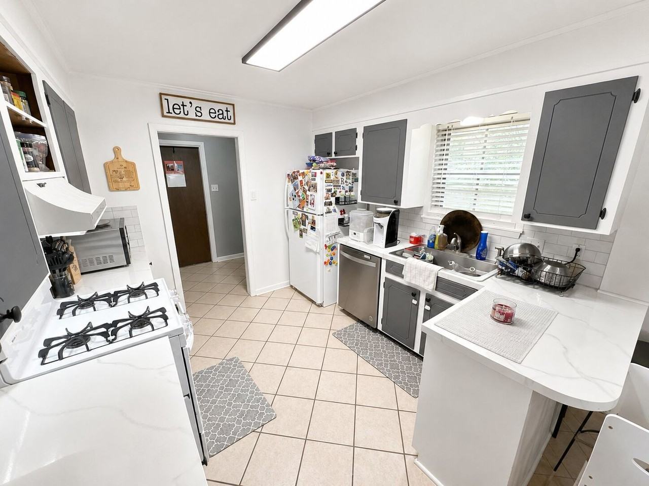 8514 Timberwood Ln - Photo 3 of 10