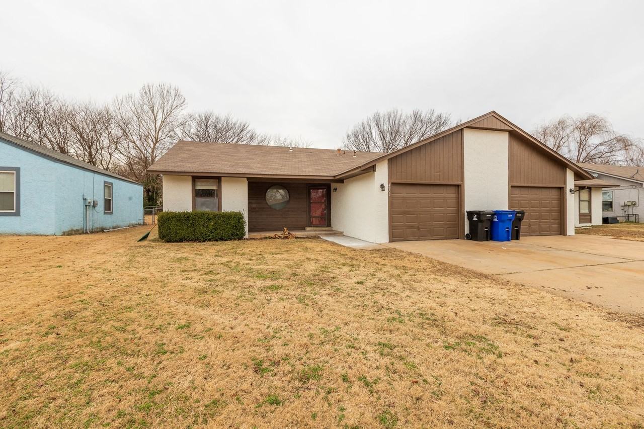 4902 S Gum Ave - Photo 7 of 50