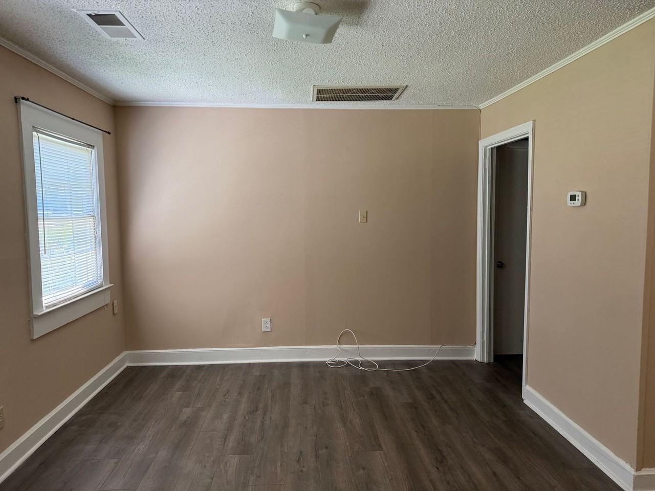 1343 Steed St - Photo 3 of 17