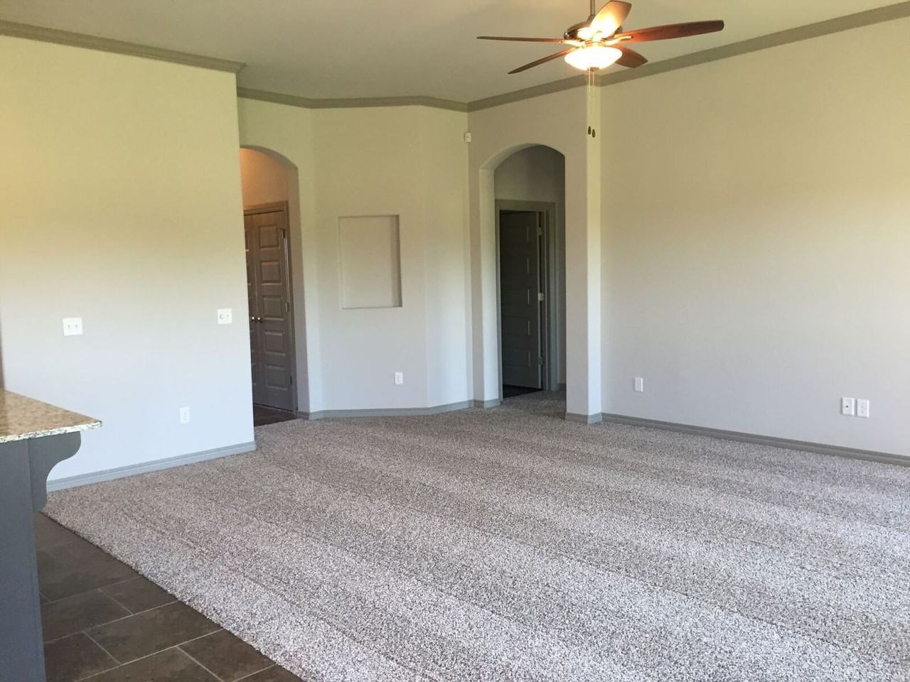 7132 Nw 145th St - Photo 7 of 19