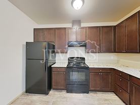 708 N 29th Ave Yakima, WA 98902 - Photo 1 of 1