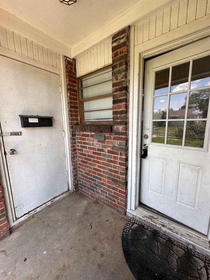 82 N Fairmont St - Photo 2 of 12