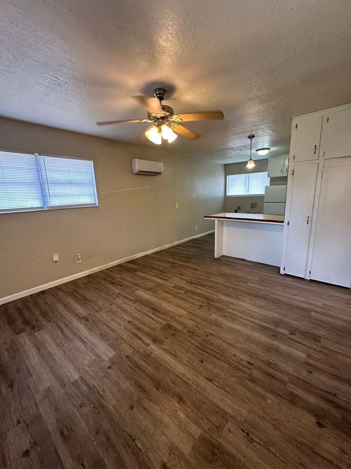 82 N Fairmont St - Photo 3 of 12
