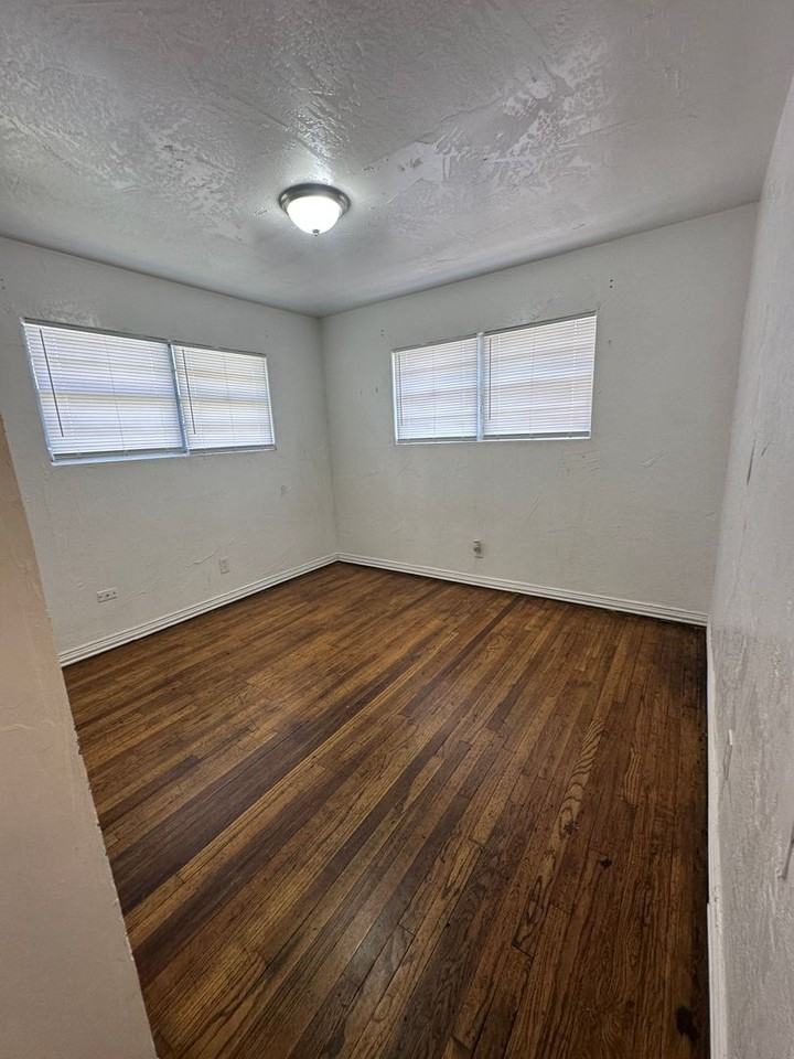 82 N Fairmont St - Photo 5 of 12