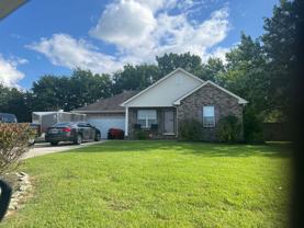 2912 Cliffside Dr - Photo 1 of 1