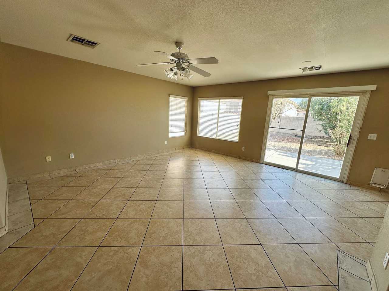 964 Plantain Lily Ave - Photo 6 of 14
