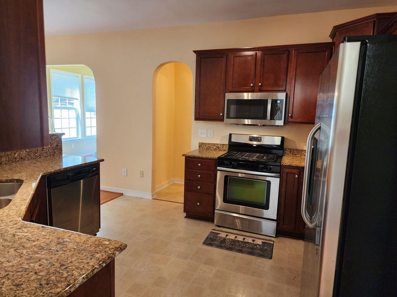 2602 Water Race Ct - Photo 4 of 24