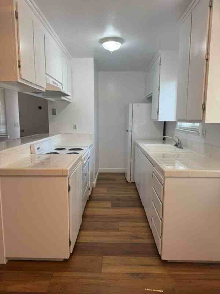 5707 Calmor Ave #4 - Photo 2 of 9