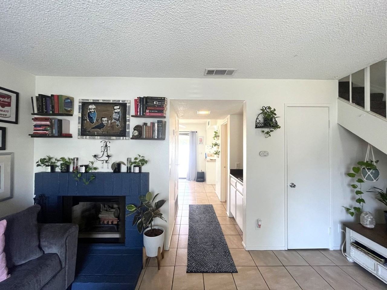 1013 W Linden St #32 - Photo 6 of 22