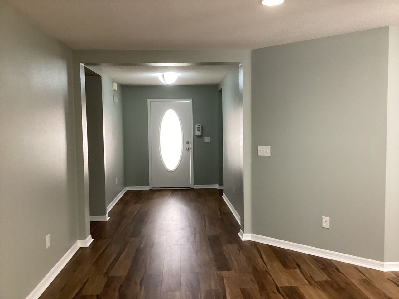 15305 Galbi Dr - Photo 3 of 17