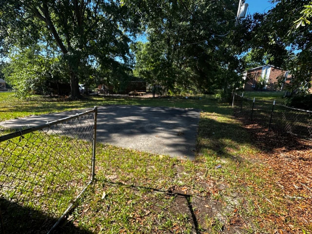1416 Lenoir Dr - Photo 2 of 25