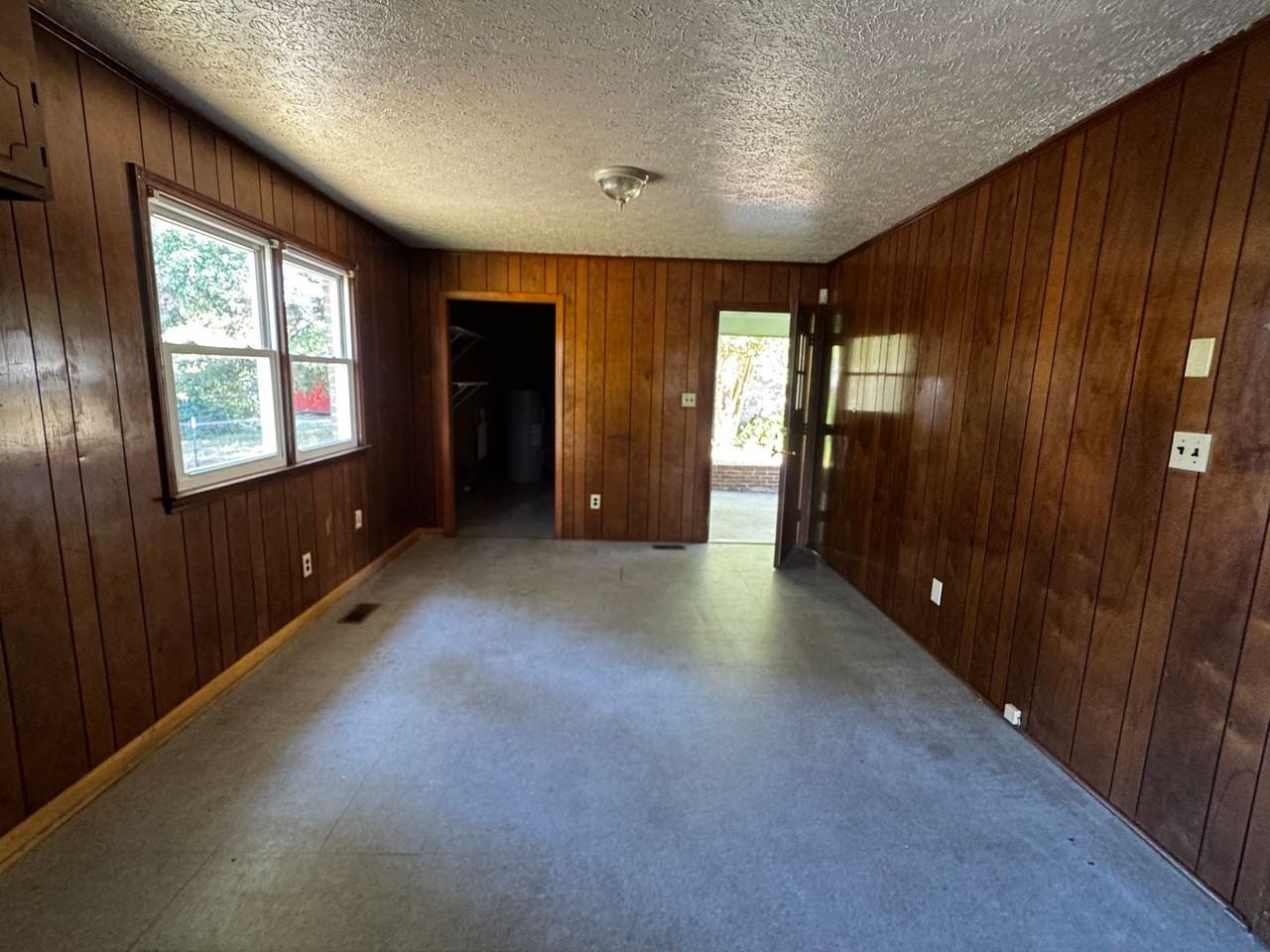 1416 Lenoir Dr - Photo 7 of 25