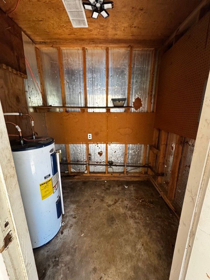 585 Winter Park Dr - Photo 3 of 18
