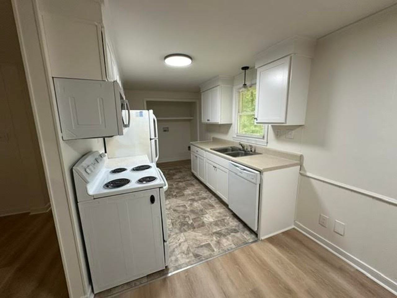 2924 New Hope Rd - Photo 6 of 32
