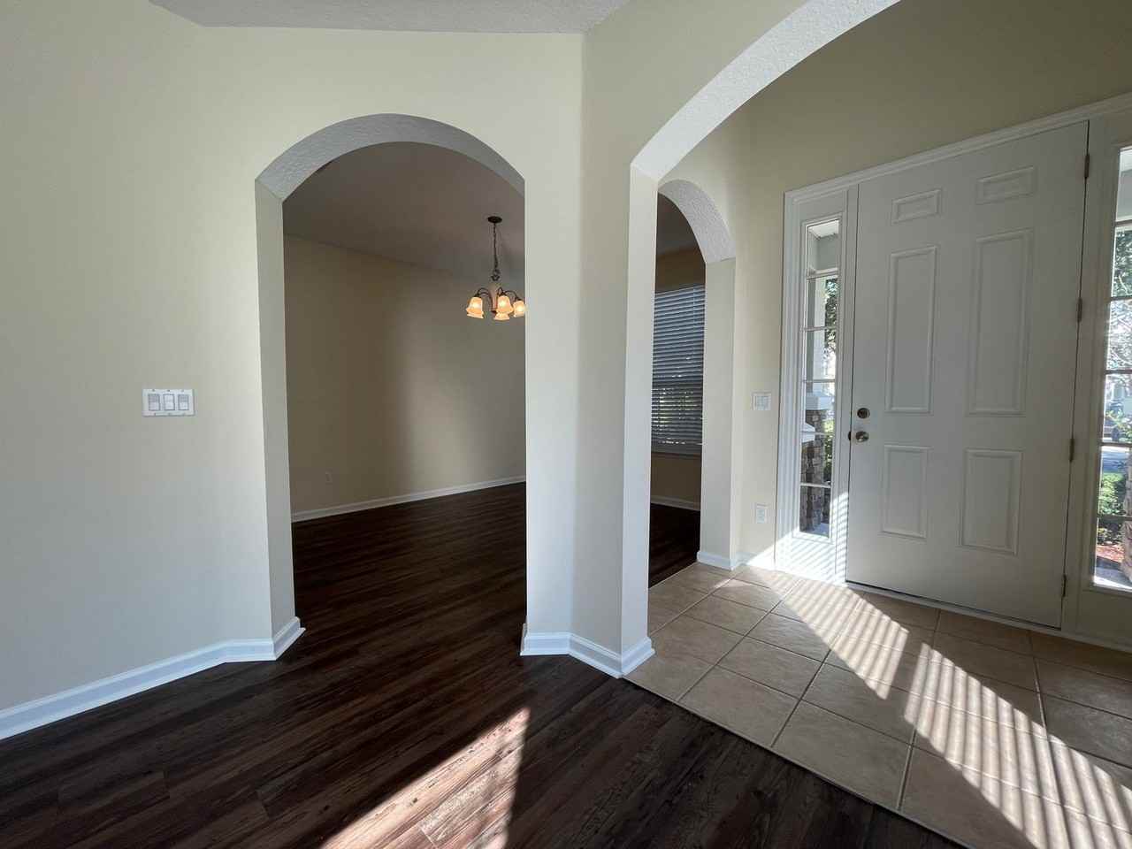 3125 E Banister Rd - Photo 4 of 31
