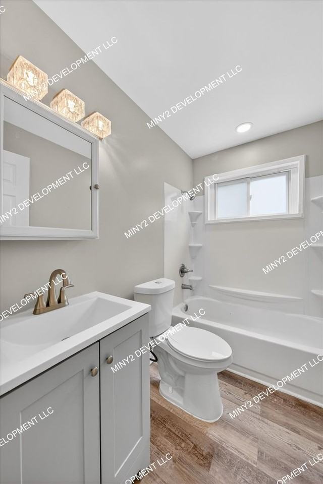 24273 Lauren Ave - Photo 3 of 26