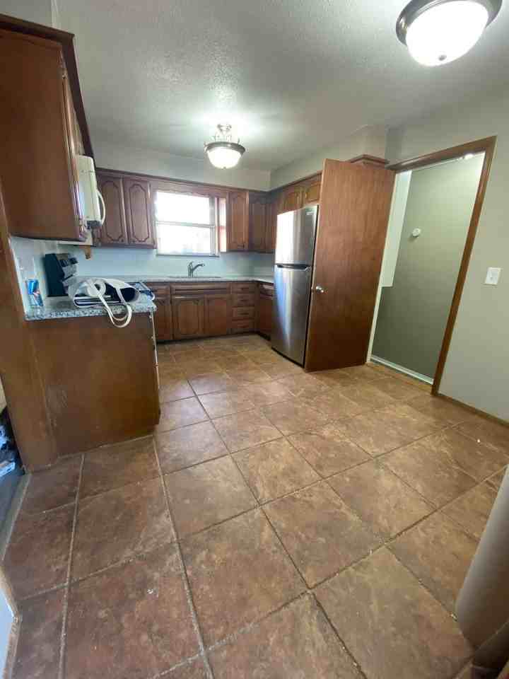 5408 Nw 64th St - Photo 2 of 15