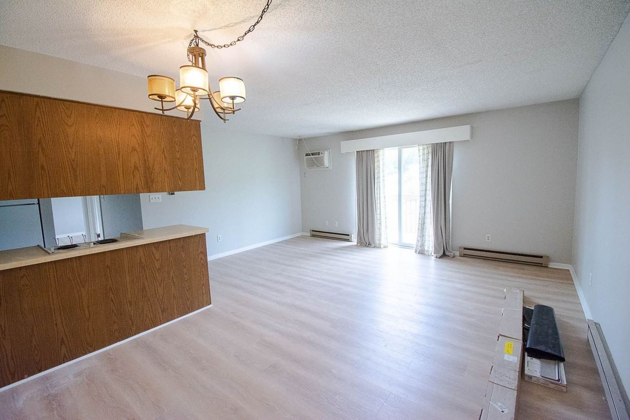 2604 4th Ave Ne #13 - Photo 2 of 10