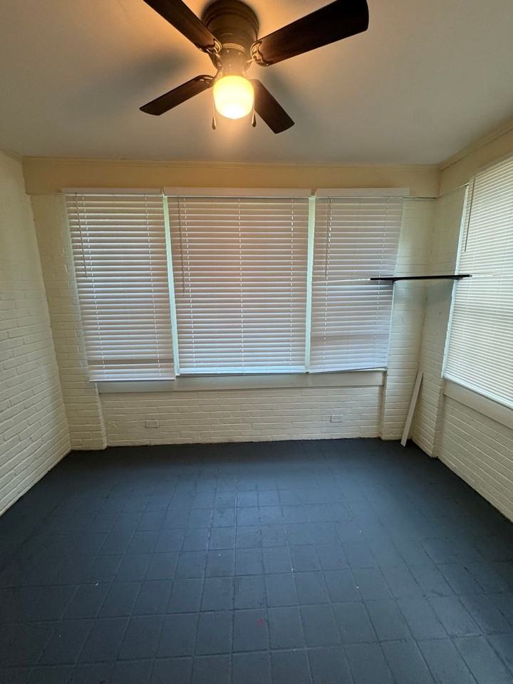 3339 S Perry St - Photo 7 of 24