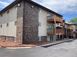 featured image of 811 Monroe St