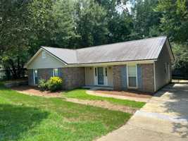 featured image of 4310 Hart St