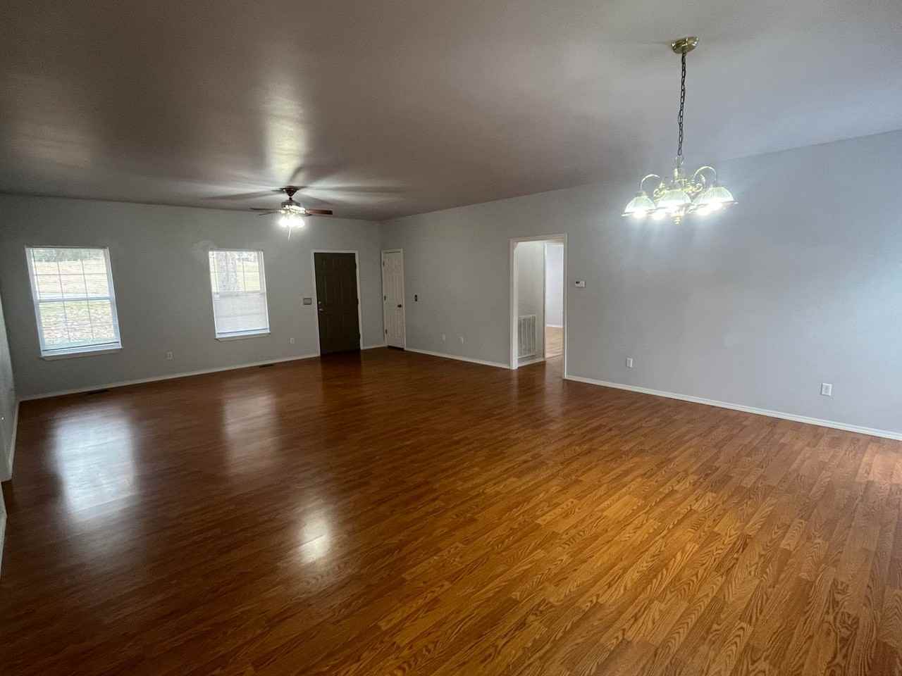 603 Preston Dr - Photo 3 of 16