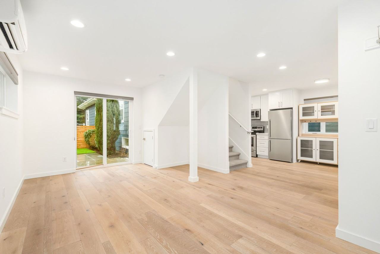 6412 Linden Ave N - Photo 5 of 15
