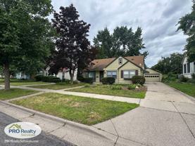 701 Cottage Ave W - Photo 1 of 1