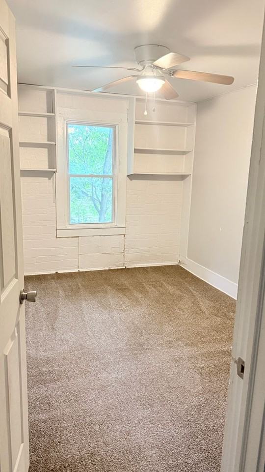 1012 Mount Jackson Rd - Photo 7 of 9