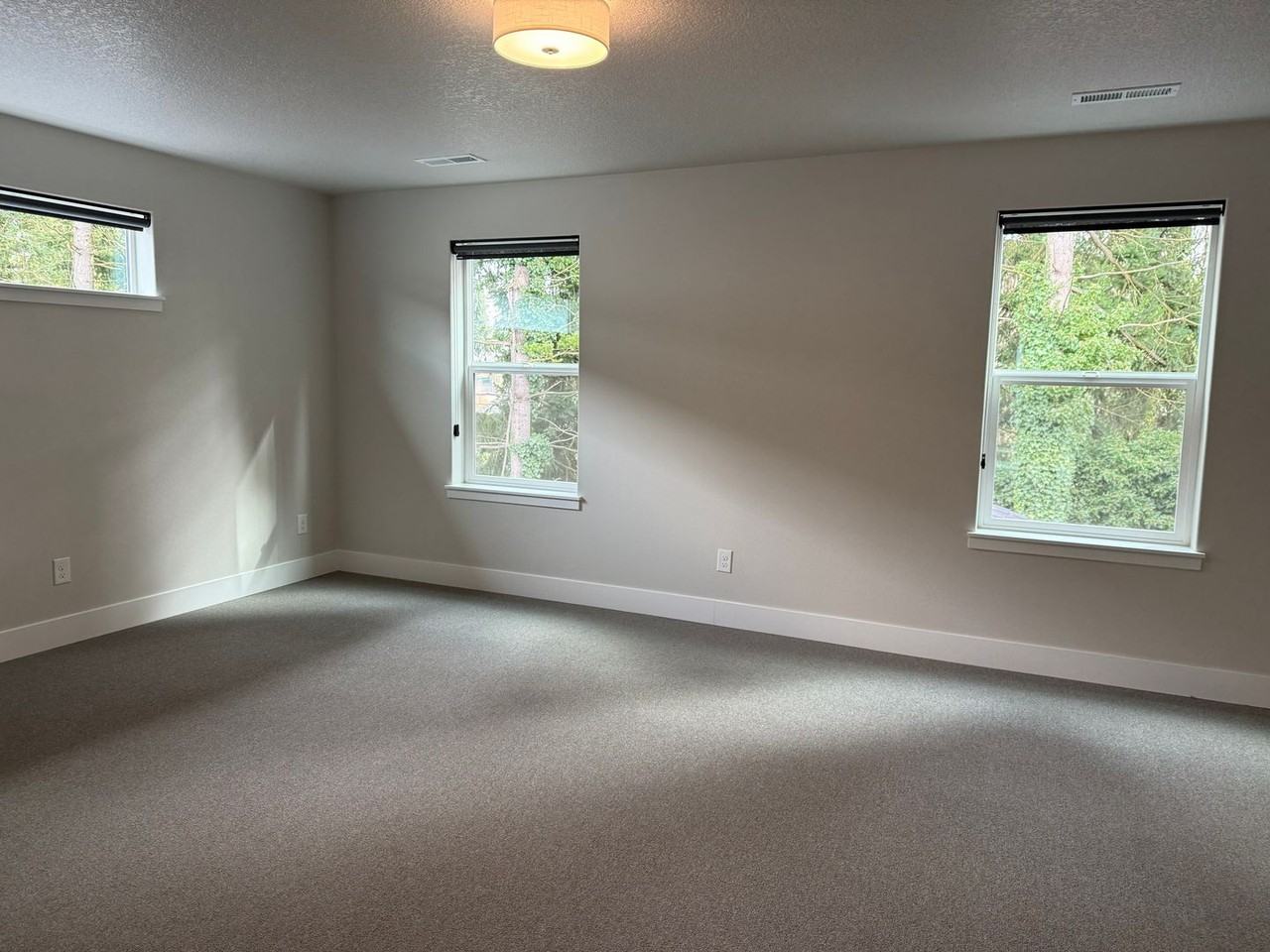 9712 Ne 29th Ave - Photo 5 of 14