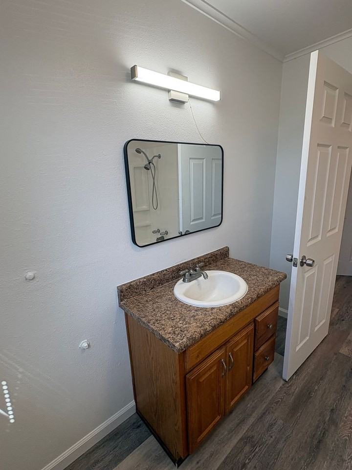 906 N Central Ave - Photo 6 of 12