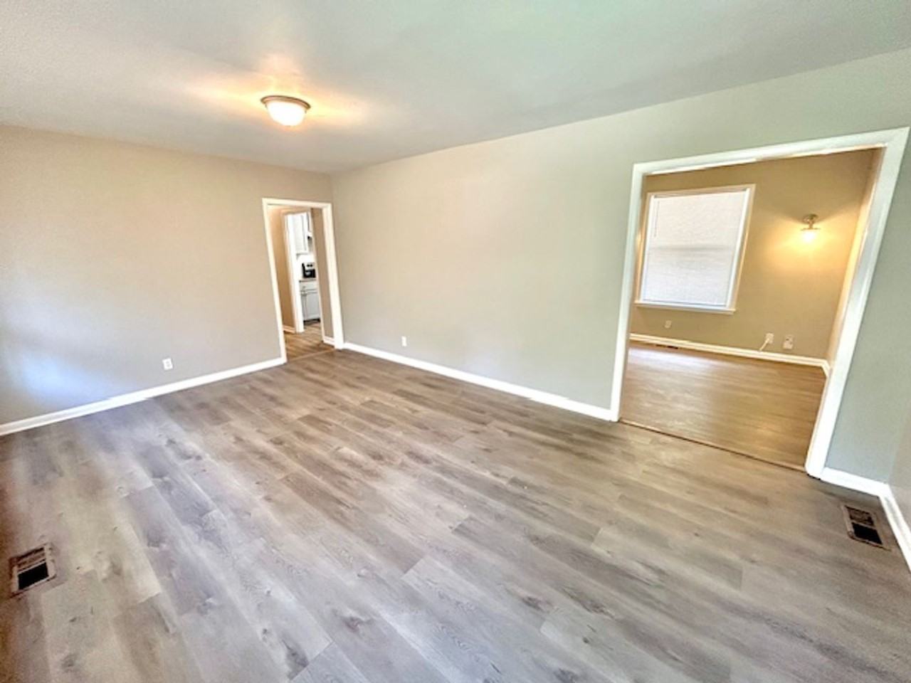 3902 Lakeview Dr Nw - Photo 3 of 23