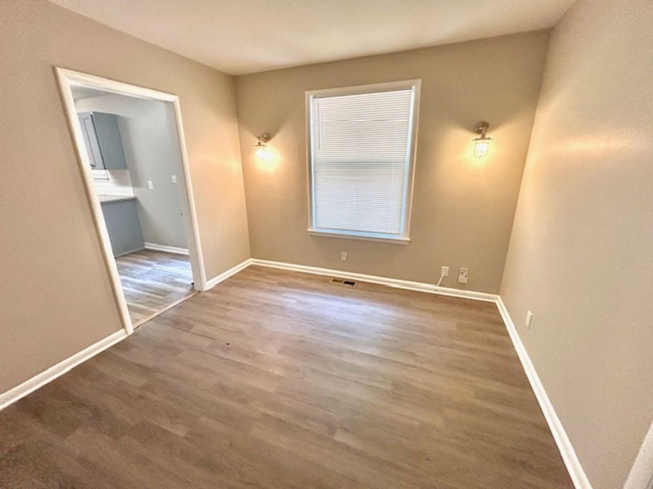 3902 Lakeview Dr Nw - Photo 5 of 23