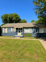 featured image of 8 Nw 25th St