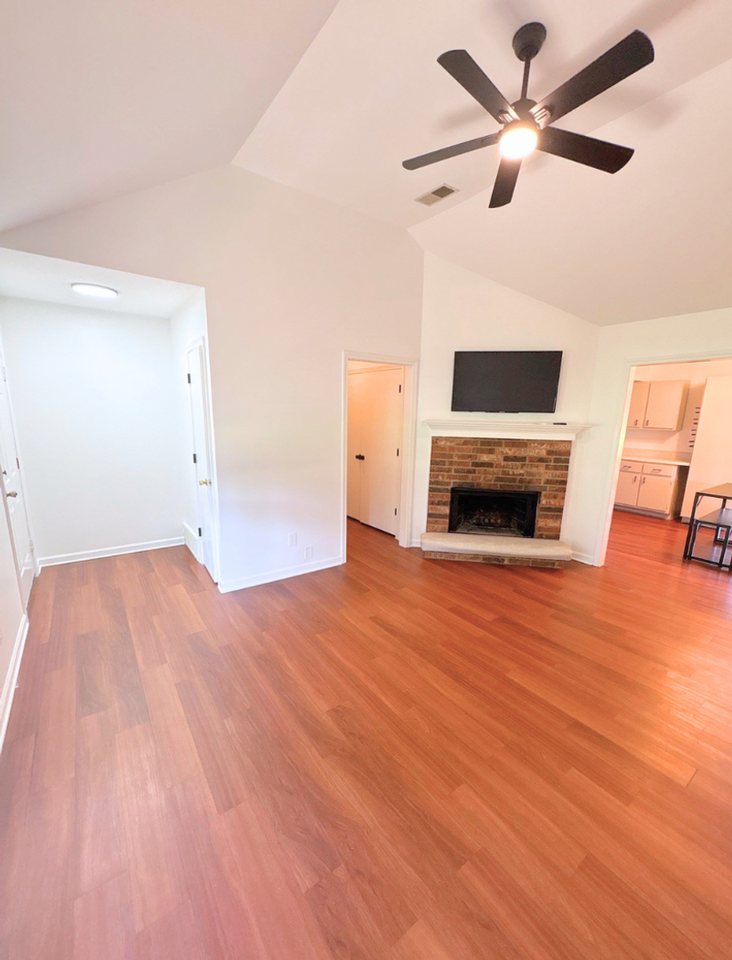 263 Nonconnah Dr - Photo 3 of 19