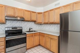 3015 Clement St - Photo 1 of 1