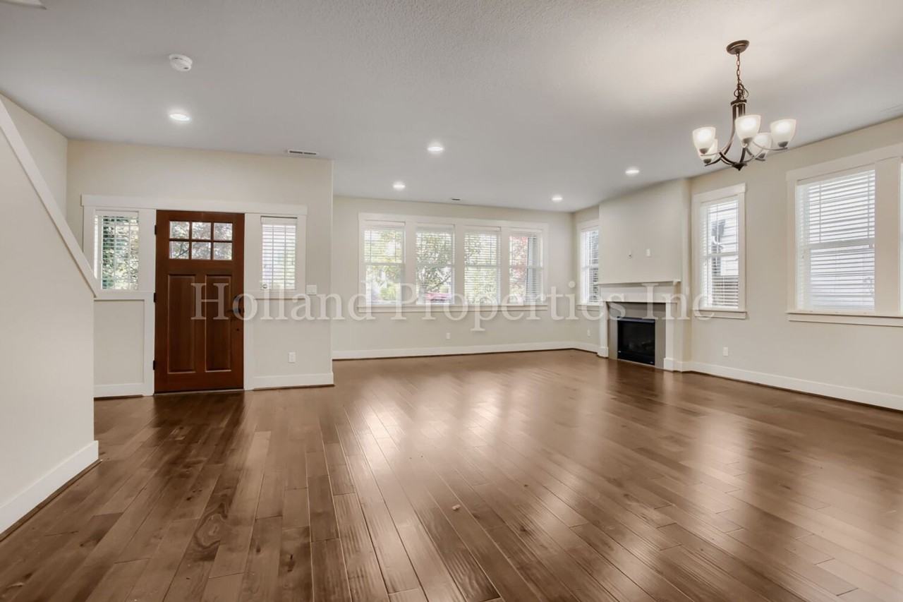 14695 Nw Cosmos St - Photo 5 of 23