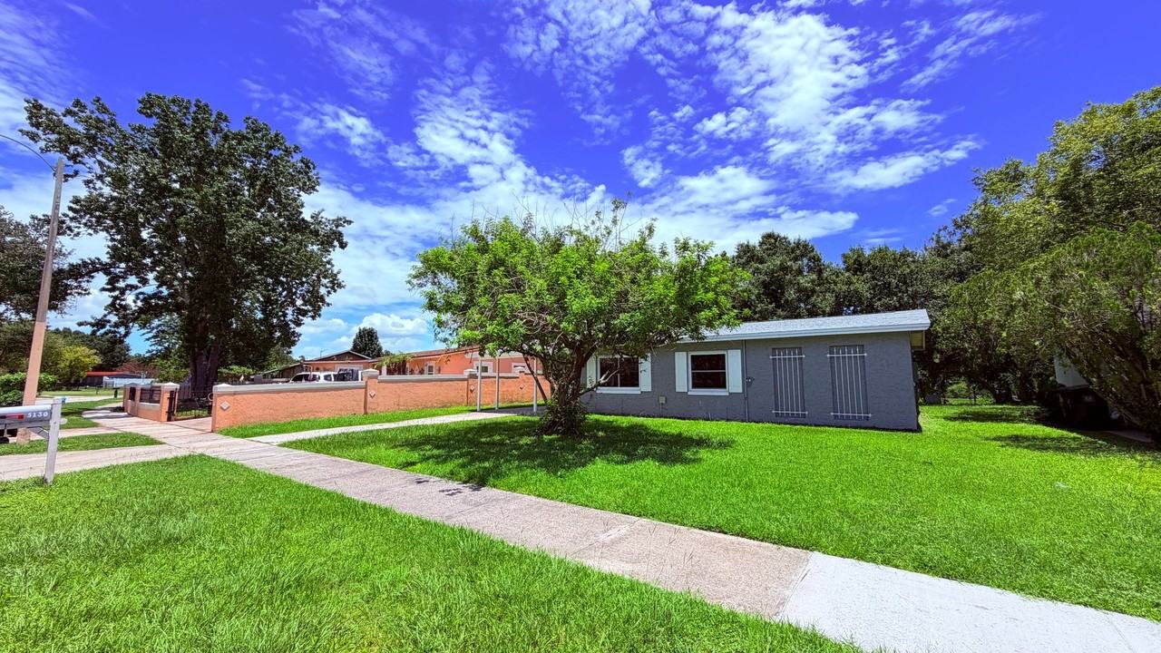 5130 Lescot Ln - Photo 3 of 28