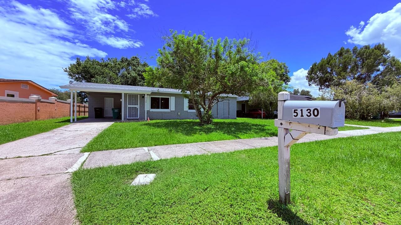 5130 Lescot Ln - Photo 4 of 28