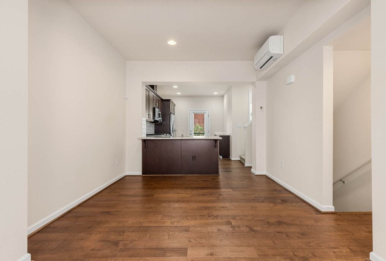 3420 Sw Graham St - Photo 5 of 18