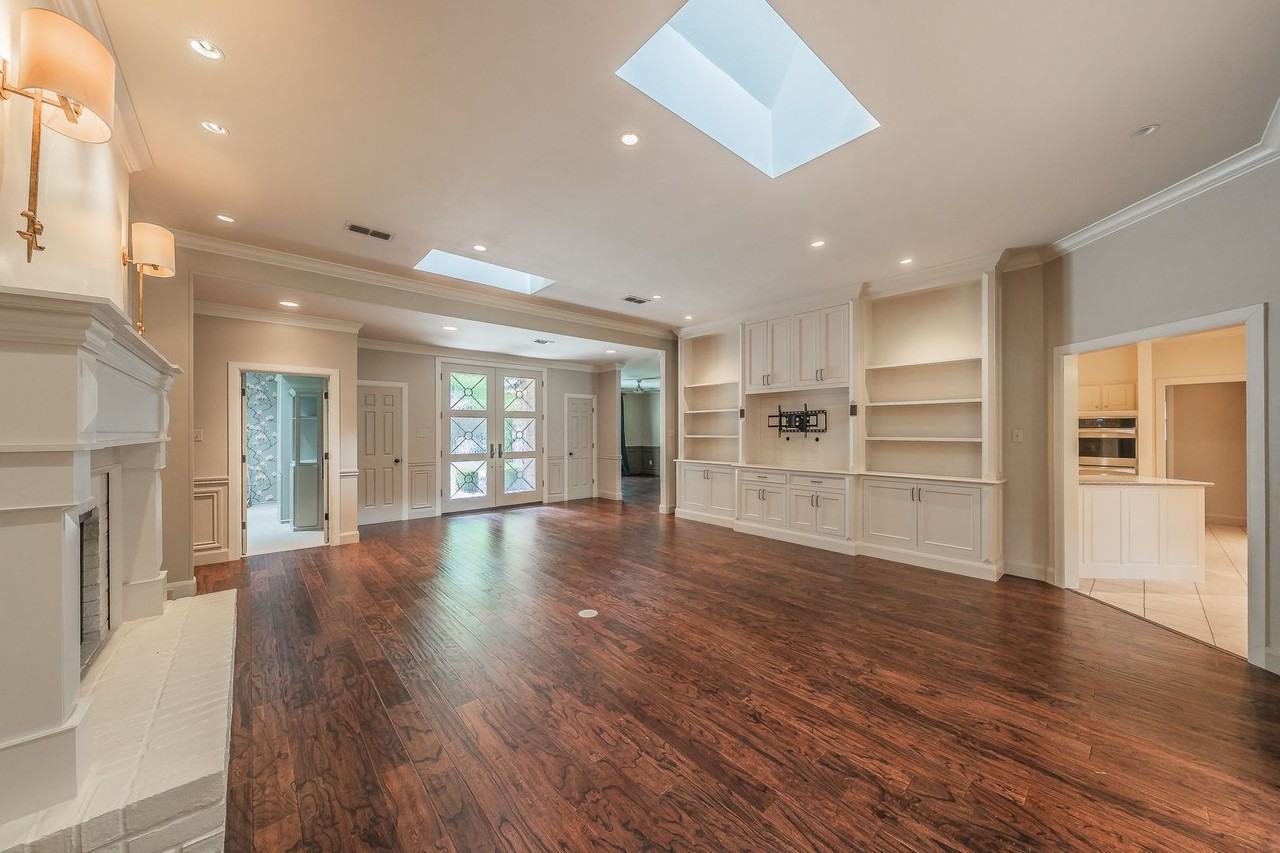 6724 Blue Meadow Dr - Photo 6 of 50