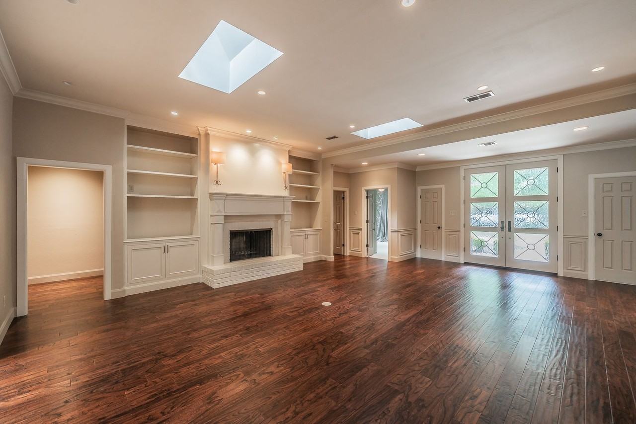 6724 Blue Meadow Dr - Photo 7 of 50