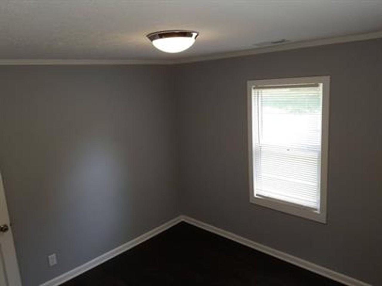 1609 Clara Ave - Photo 7 of 17