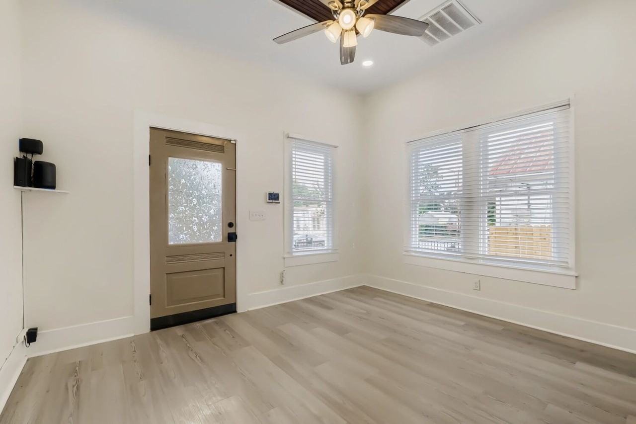 904 N Mesquite St - Photo 5 of 15