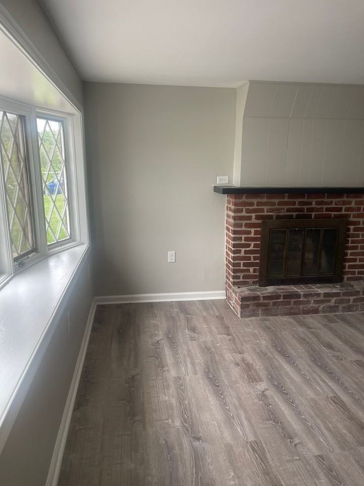 4803 Paulson Dr - Photo 4 of 50