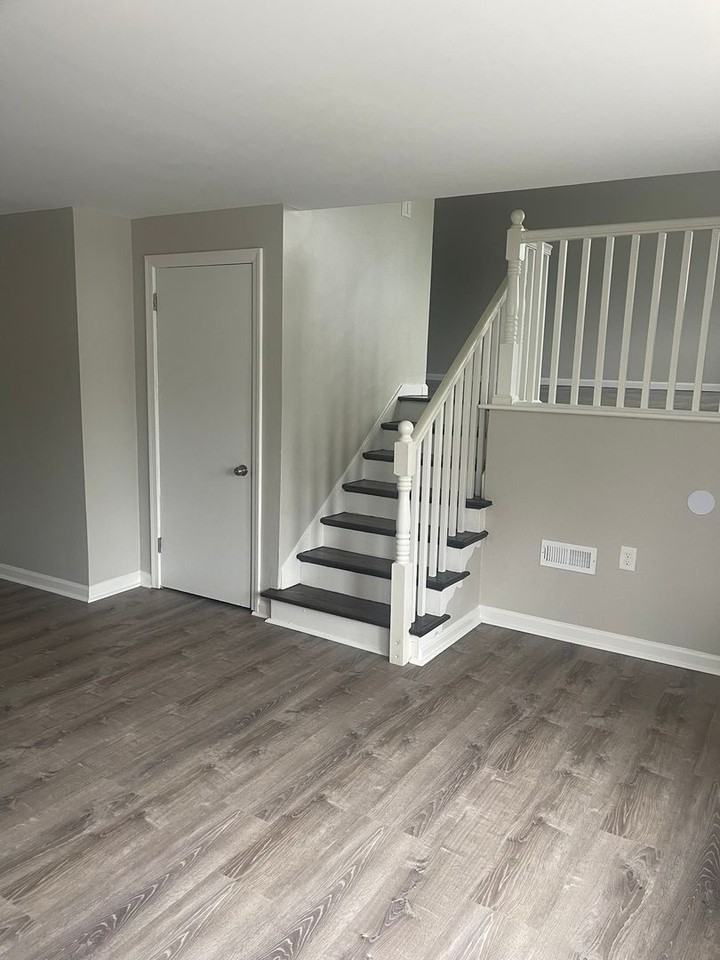 4803 Paulson Dr - Photo 5 of 50