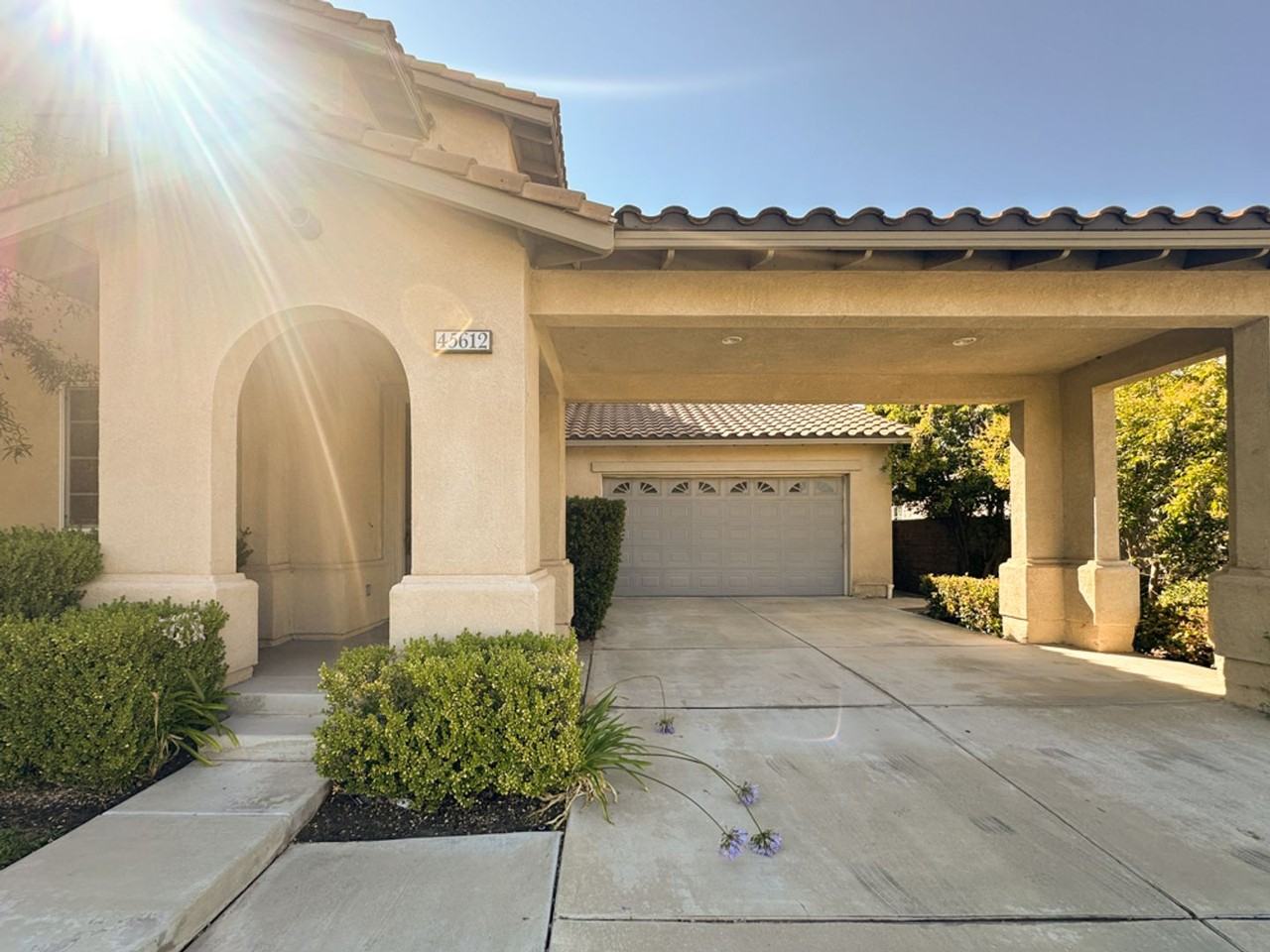 45612 Antelope Pl - Photo 2 of 24
